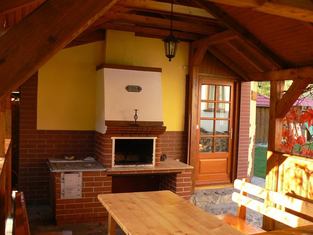 Guest House Pieninka Lesnica Exterior photo